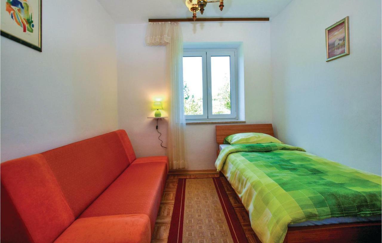 2 Bedroom Awesome Apartment In בפורטורוז מראה חיצוני תמונה